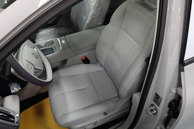 零跑汽车 零跑B01 2025款 550悦享版局部细节19