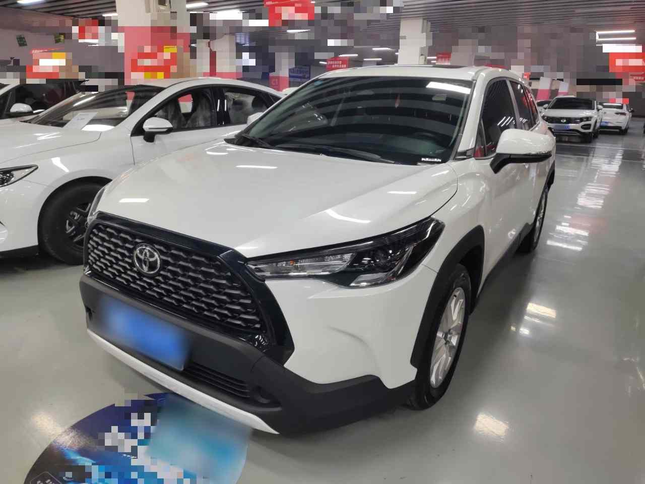 丰田 卡罗拉锐放 2024款 2.0L 精英版(2)