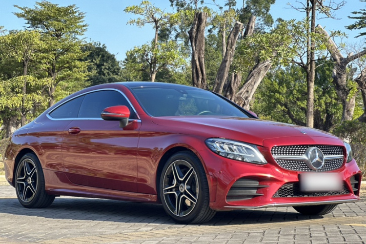 奔驰C级(进口) 2019款 C 260 轿跑车车身外观6002