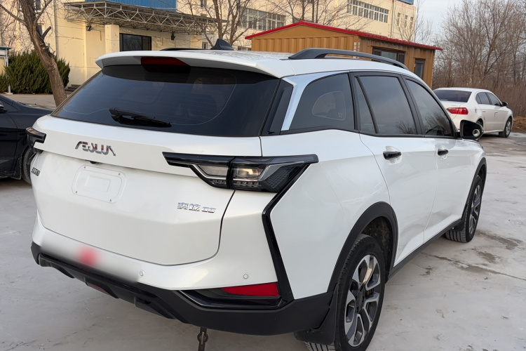 东风风神 奕炫GS 2023款 马赫版 1.5L 自动创富版车身外观6003