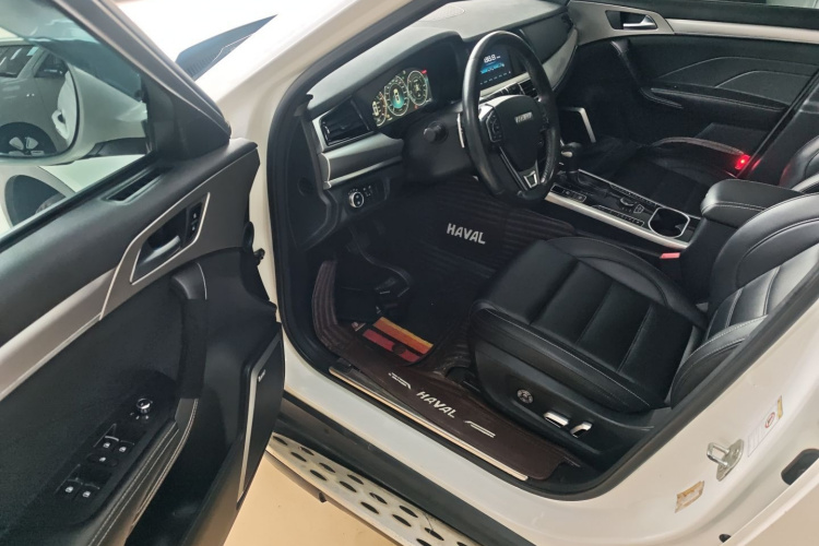 哈弗H7 2018款 改款 蓝标H7 2.0T 自动智享型中控内饰20