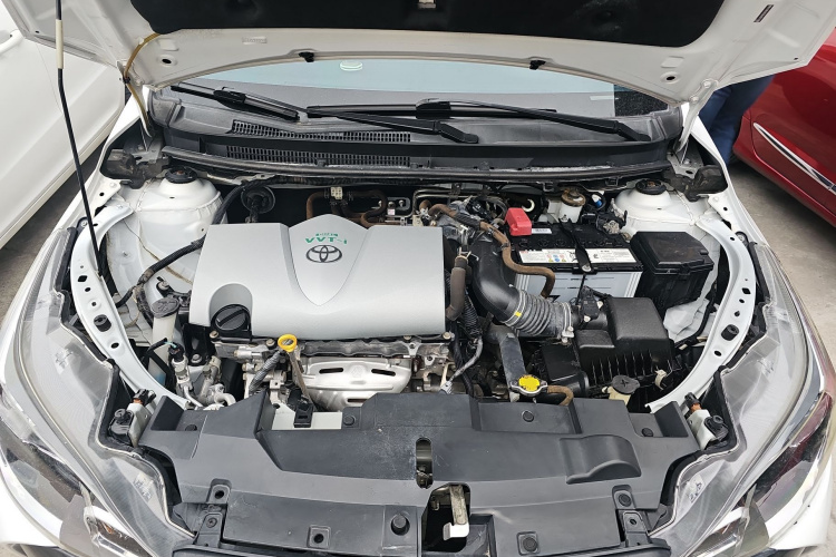 丰田 YARiS L 致炫 2016款 改款 1.5E CVT魅动版机舱底盘24