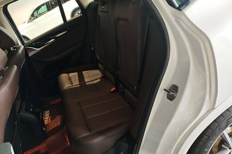 宝马X3 2018款 xDrive25i M运动套装 国VI中控内饰21