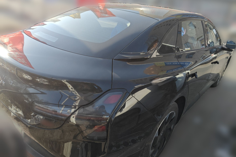 小鹏MONA M03 2025款 600 超长续航 Max车身外观7