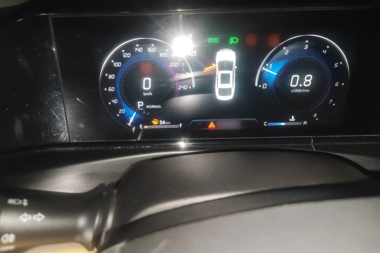 长安 逸动 2020款 PLUS 蓝鲸NE 1.4T GDI DCT旗舰型局部细节14