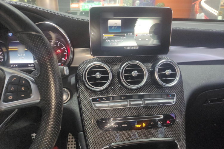 奔驰GLC AMG 2018款 AMG GLC 63 4MATIC+中控内饰12