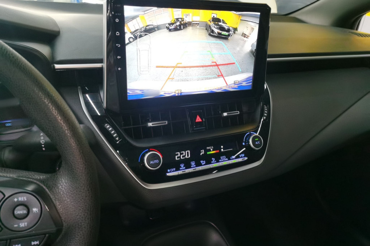 丰田 雷凌 2022款 双擎 1.8H E-CVT豪华版局部细节16