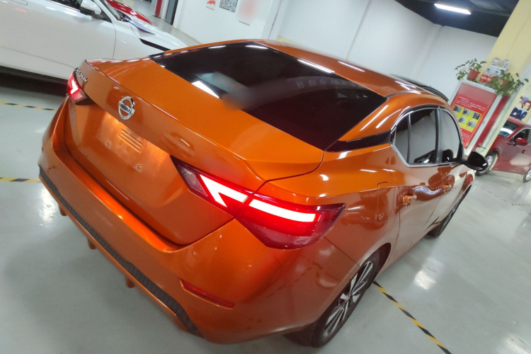 日产 轩逸 2021款 1.6L TOP CVT奢享版车身外观7