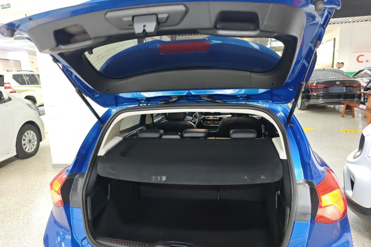 福特 福克斯 2020款 两厢 EcoBoost 180 自动锋潮型局部细节23