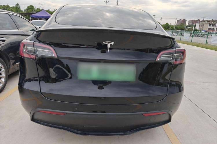 特斯拉 Model Y 2022款 改款 后轮驱动版车身外观6004