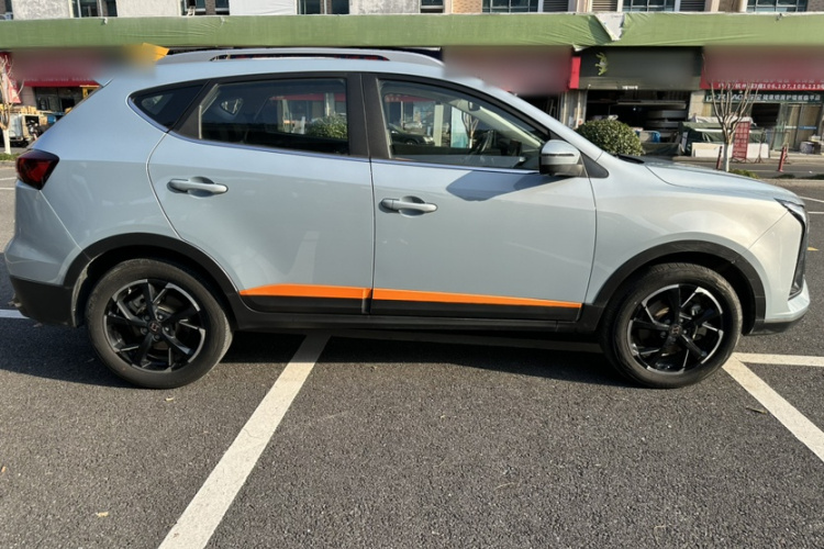 思皓X6 2022款 1.5T DCT音智版车身外观6005