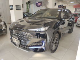 长安UNI-K 2021款 2.0T 卓越型