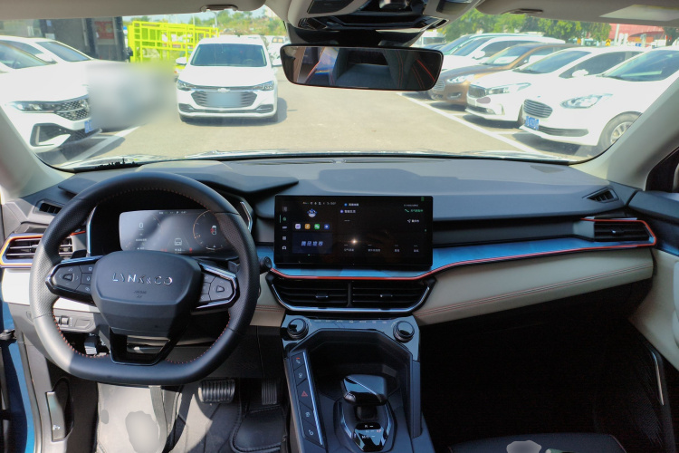 领克06 2023款 Remix 1.5T 耀Halo中控内饰12