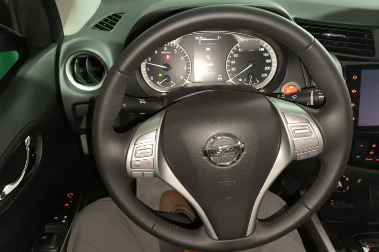 日产 途达 2020款 2.5L XV 4WD 自动四驱旗舰版局部细节13