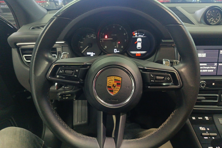 保时捷 2022款 Macan 2.0T中控内饰13
