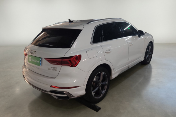 奥迪Q3 2020款 35 TFSI 时尚动感型车身外观7