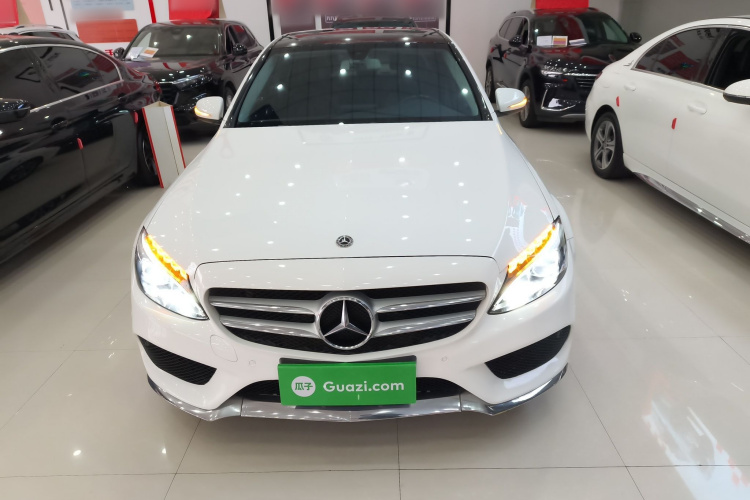 奔驰C级 2018款 C 200 L 运动版车身外观2