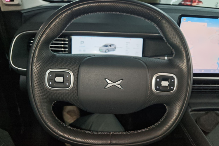 小鹏G6 2023款 580 长续航 Pro中控内饰13