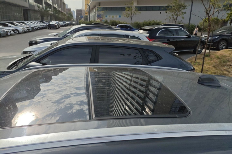 领克02 2021款 1.5TD DCT两驱耀 冠军版局部细节57