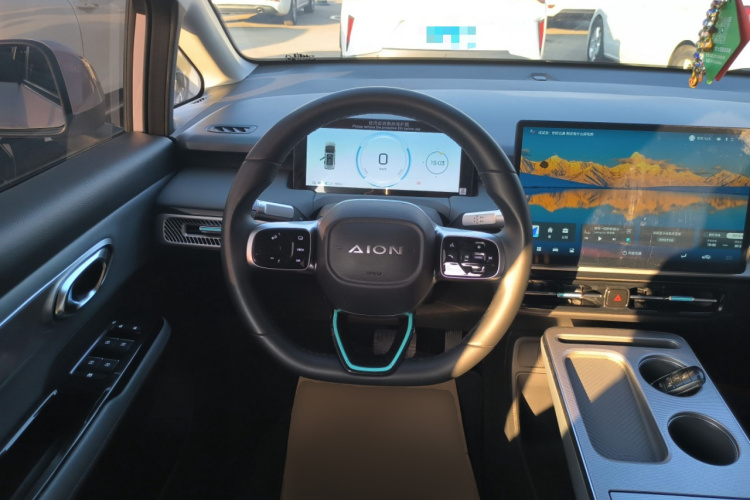 埃安 AION Y 2023款 Plus 510 乐享版中控内饰13