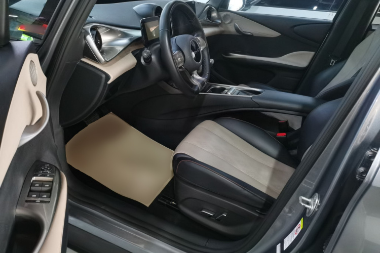 比亚迪 海豚 2023款 420km 时尚版中控内饰19