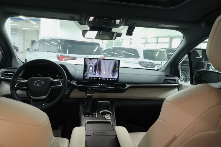 丰田 赛那SIENNA 2023款 2.5L混动 豪华版中控内饰12