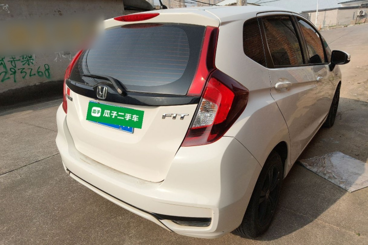 本田 飞度 2018款 1.5L CVT舒适版车身外观7