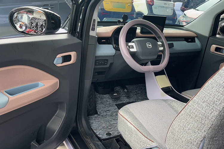 奇瑞新能源 QQ冰淇淋 2024款 改款 170km 圣代中控内饰7002