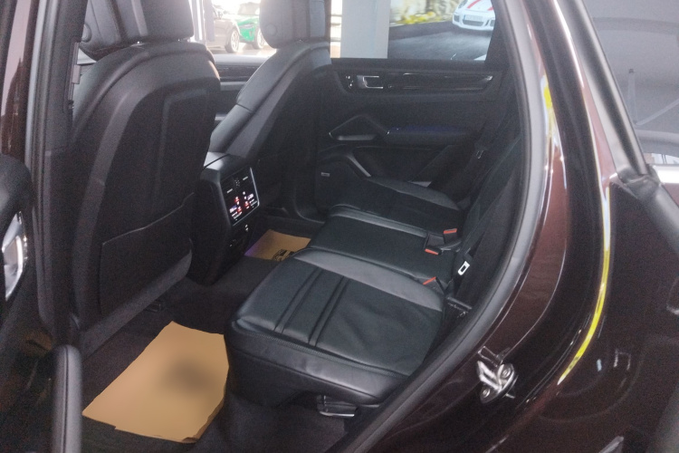 保时捷 2019款 Cayenne 3.0T中控内饰21