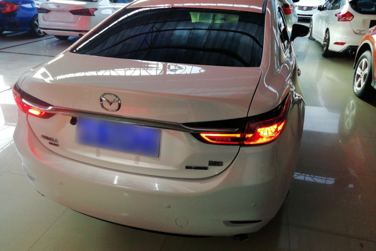 马自达 阿特兹 2020款 2.5L 蓝天尊崇版车身外观6