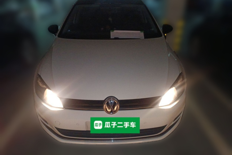 大众 高尔夫 2017款 230TSI 自动舒适百万辆纪念版车身外观2