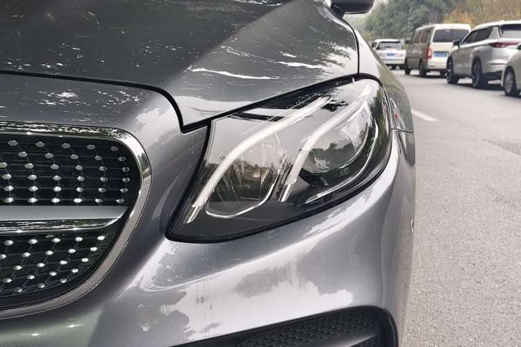 奔驰E级(进口) 2020款 E 260 轿跑车局部细节36