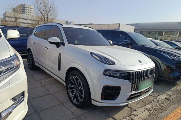 领克09 EM-P 2023款 2.0TD EM-P 远航版PM 七座车身外观6002