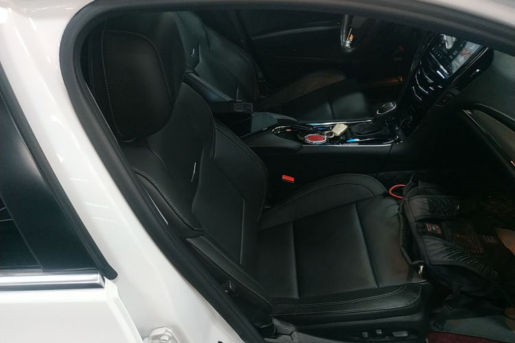 凯迪拉克ATS-L 2017款 28T 时尚型局部细节41