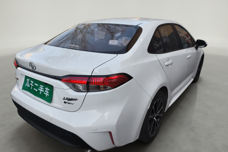 丰田 雷凌 2024款 智能电混双擎 1.8L 领先版车身外观7