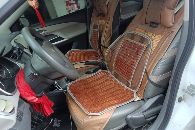 雪佛兰 2016款 赛欧3 1.3L 手动舒适天窗版局部细节19