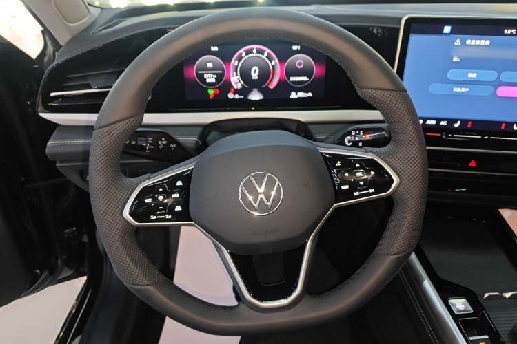 大众 帕萨特 2025款 Pro 380TSI 龙耀版局部细节13