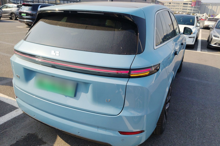 理想汽车 理想L7 2024款 Ultra车身外观6005