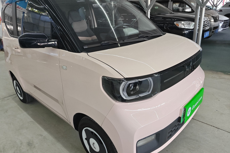 五菱汽车 宏光MINIEV 2022款 马卡龙臻享款 磷酸铁锂车身外观6002