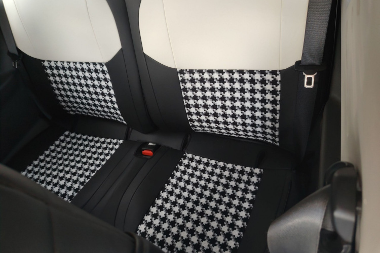 吉利银河 2024款 熊猫mini 200km 龙腾PRO版中控内饰21