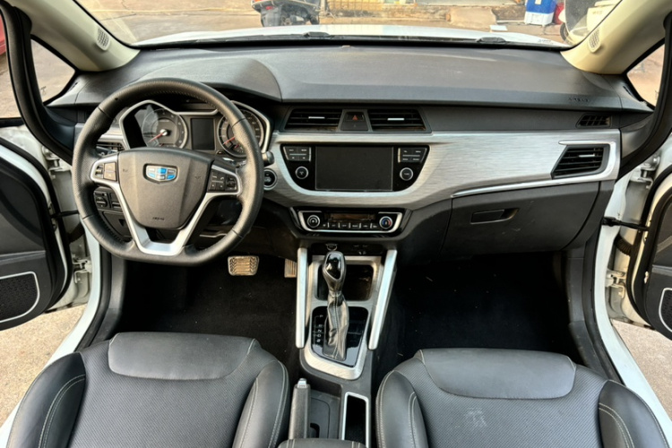 吉利汽车 远景X3 2017款 1.5L 自动精英型车身外观6004