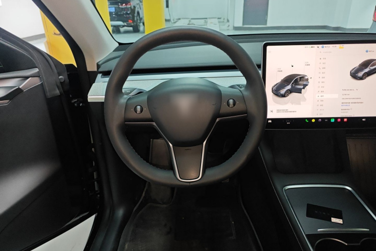 特斯拉 Model Y 2024款 后轮驱动版中控内饰13