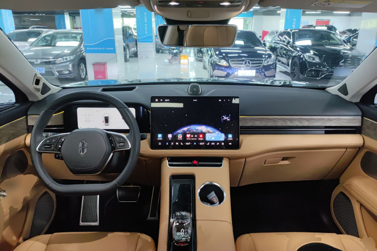 鸿蒙智行 问界M5 2022款 增程后驱标准版中控内饰7002