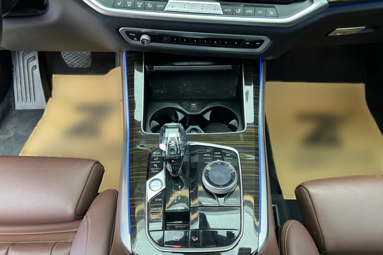 宝马X5(进口) 2019款 xDrive40i M运动套装中控内饰7004