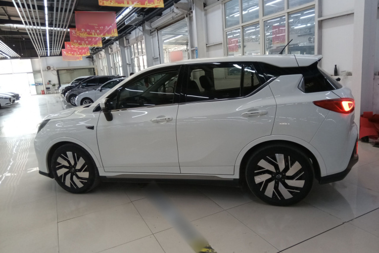 埃安 传祺GE3 2017款 310 智享版车身外观4