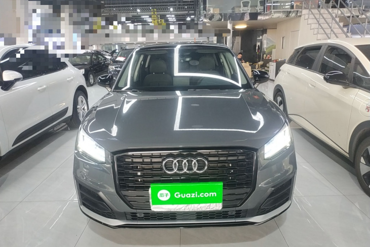 奥迪Q2L 2021款 35 TFSI 进取动感型车身外观2