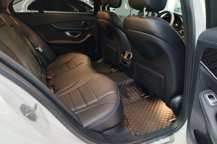 奔驰C级 2020款 改款 C 200 L 时尚型运动版车身外观6003