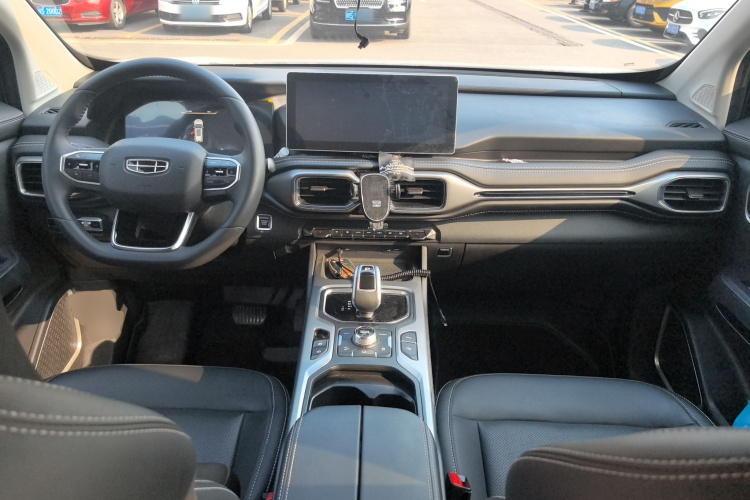 吉利汽车 豪越 2020款 1.8TD DCT旗舰型 7座中控内饰12