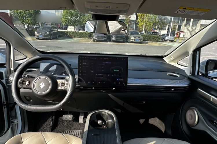 宝骏云朵 2023款 460 Pro中控内饰7004