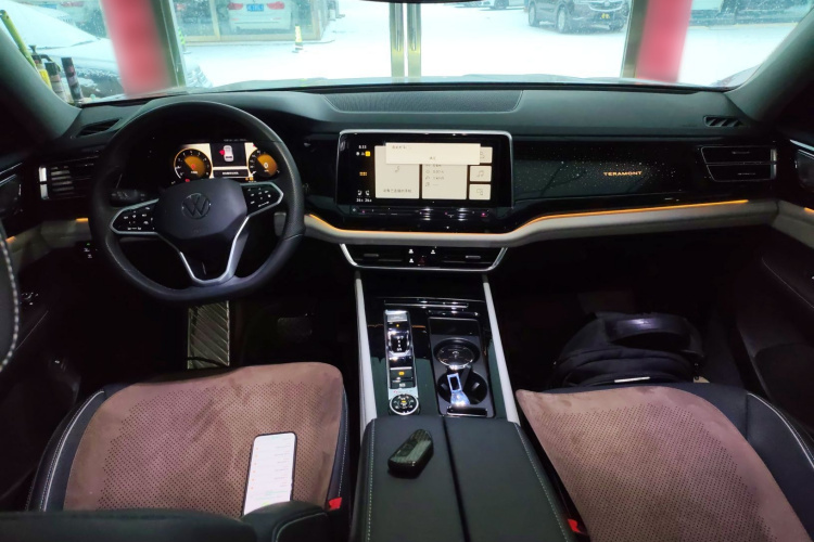 大众 途昂 2024款 530 V6 四驱龙耀版中控内饰12